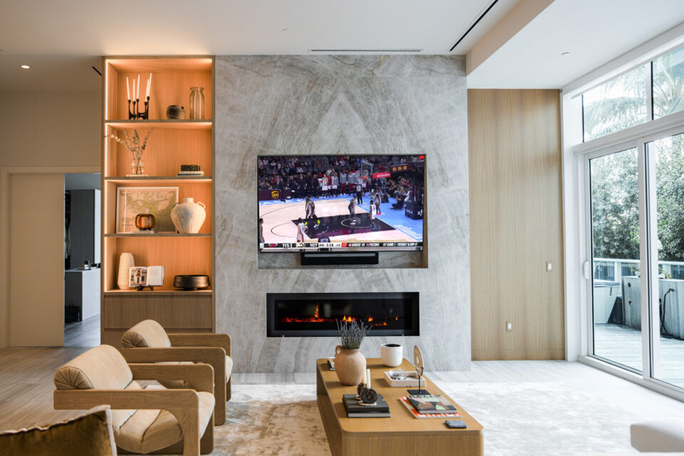 Custom built-in unit by ROA Woodwork