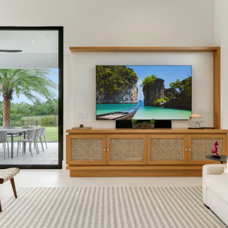 ROA - luxury tv wall unit